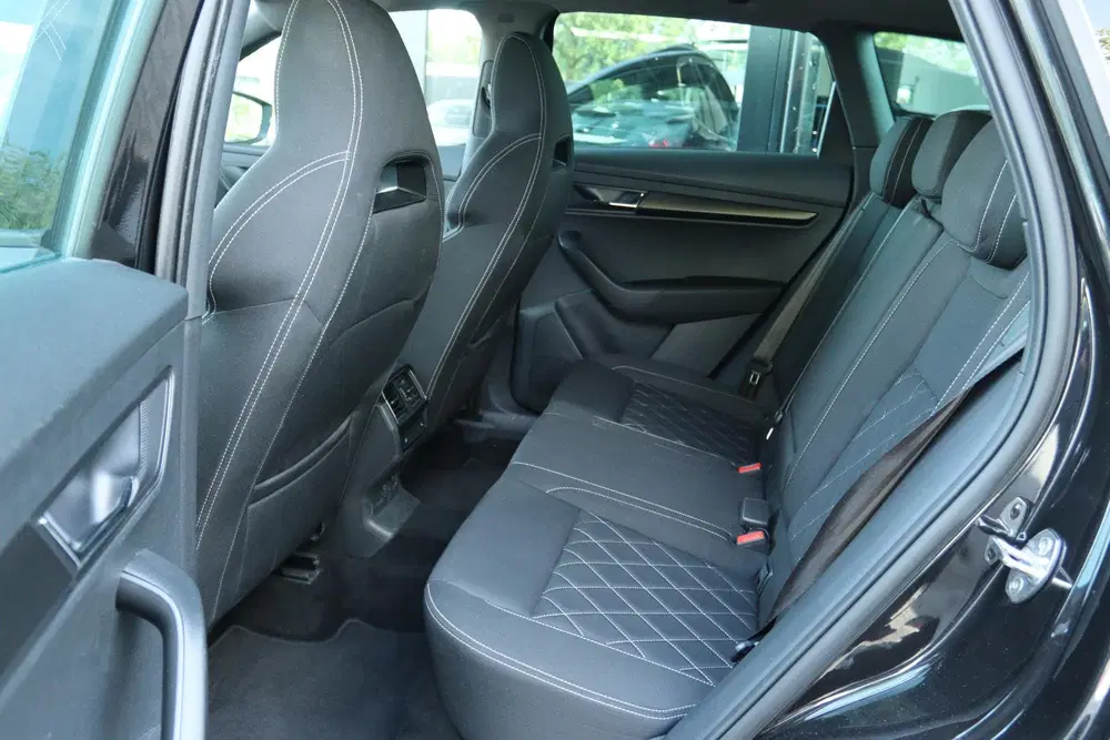 Skoda Karoq 1.5 TSI ACT STYLE SPORTLINE DSG AUT. uit 2020, foto 13
