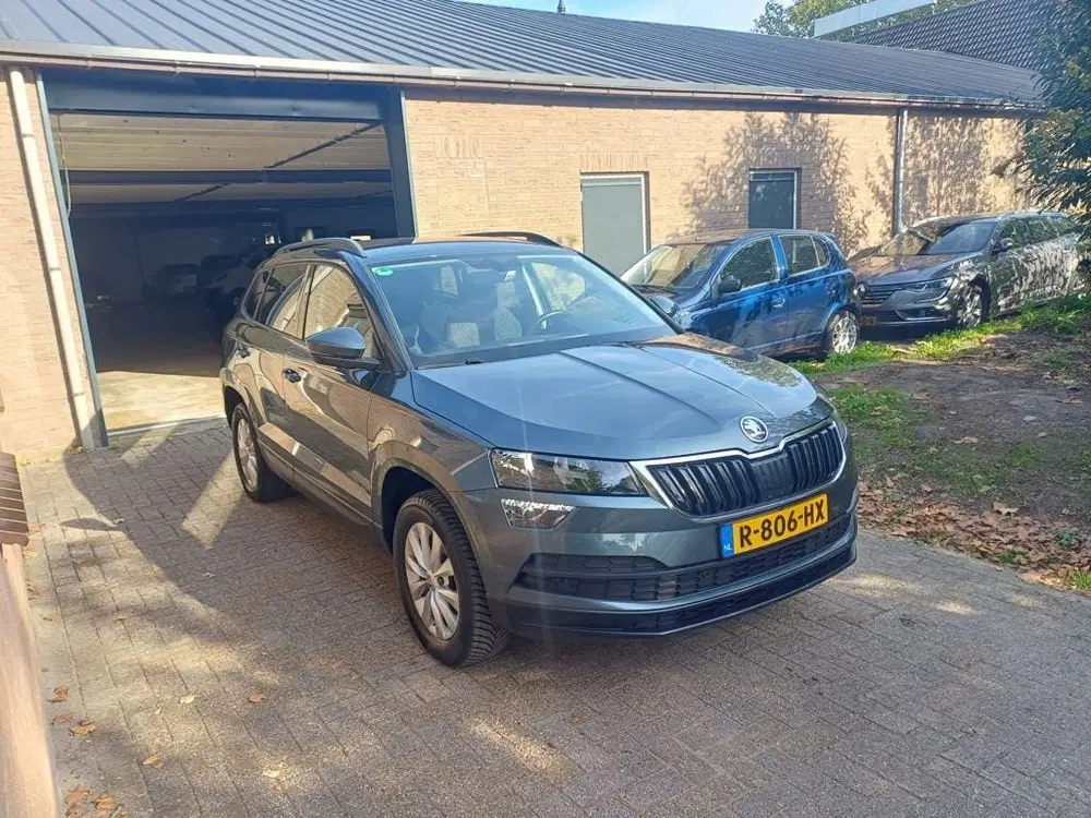 Skoda Karoq 1.0 TSI Business Edition uit 2019, foto 3