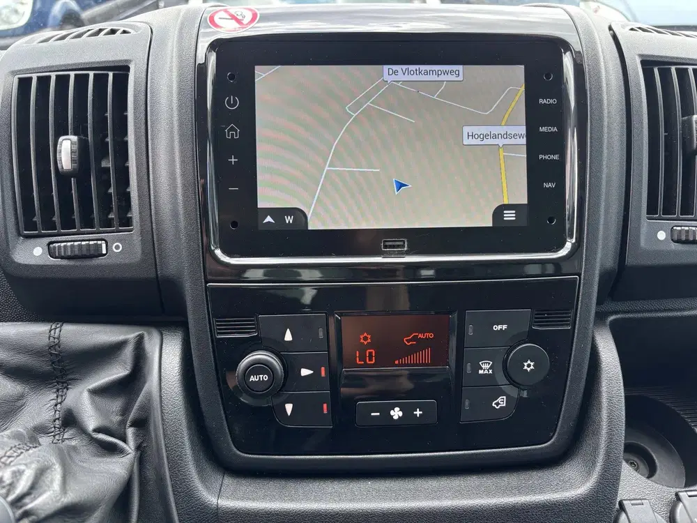 Opel Movano 2.2D 140 PK Airco Cruisecontrol Camera Nav uit 2024, foto 15