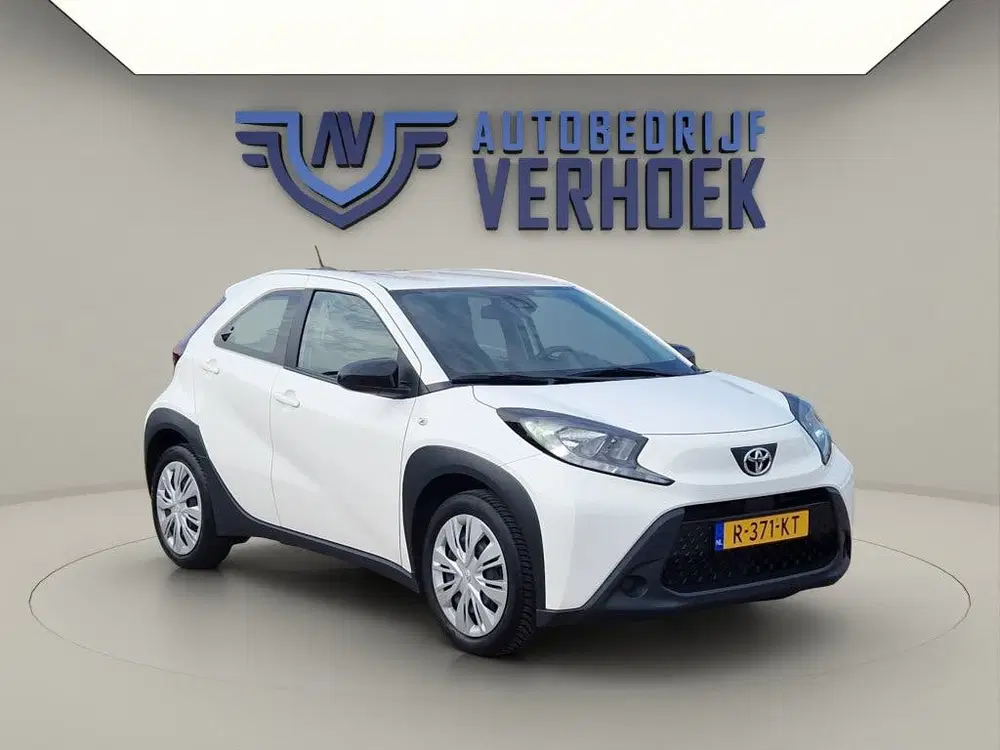 Toyota Aygo X 1.0 VVT-i MT Play NL Auto uit 2022
