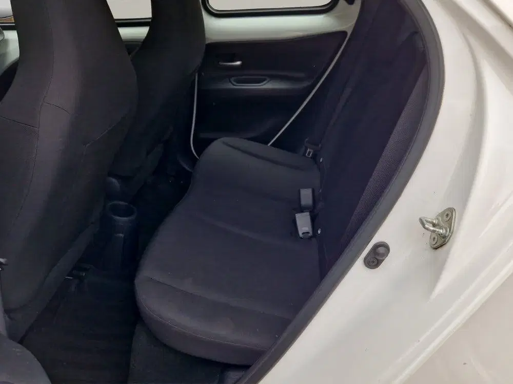 Toyota Aygo X 1.0 VVT-i MT Play NL Auto uit 2022, foto 13