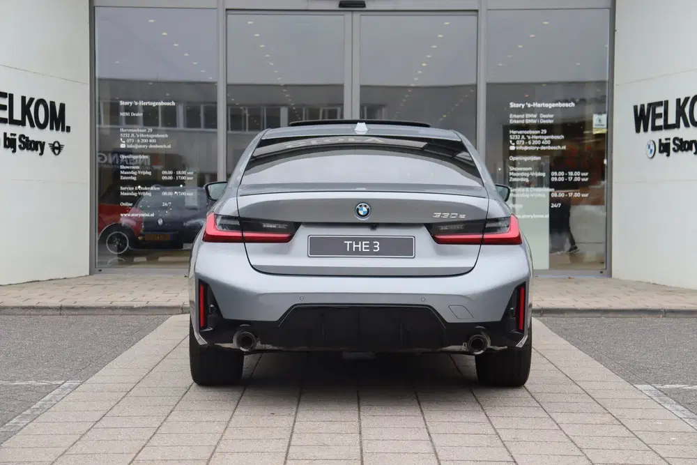 BMW 3-serie 330e M Sport Automaat uit 2026, foto 4