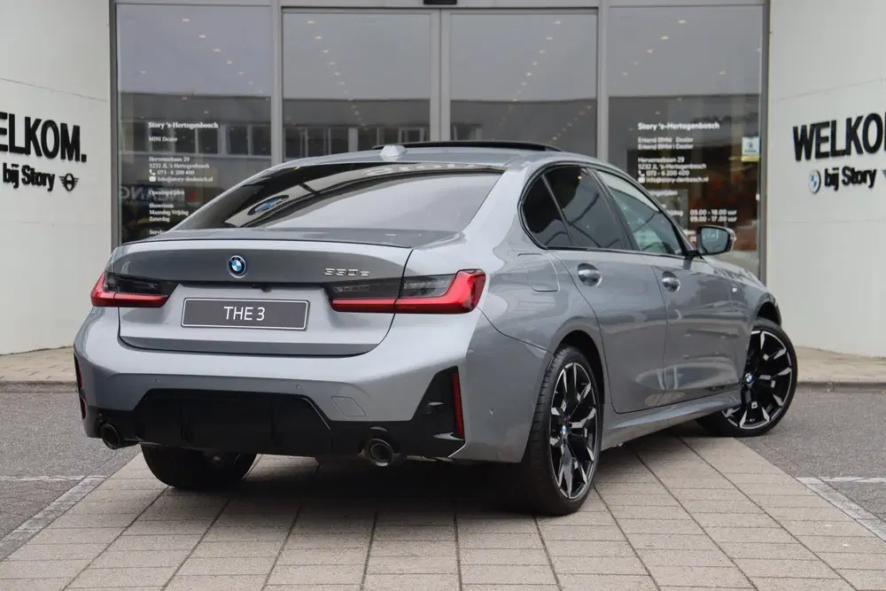 BMW 3-serie 330e M Sport Automaat uit 2026, foto 5