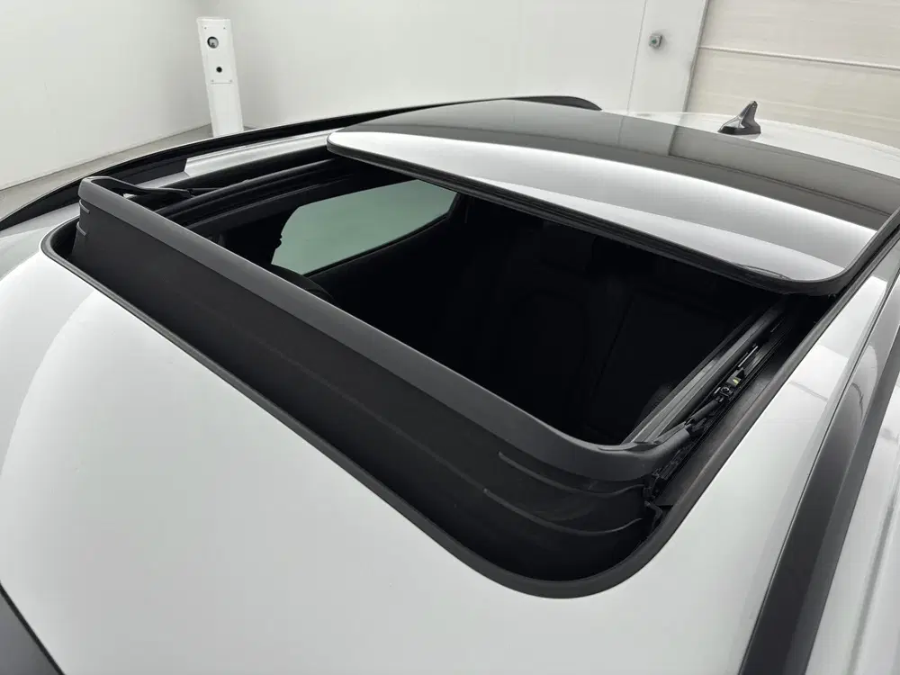 Cupra Formentor uit 2022, foto 9