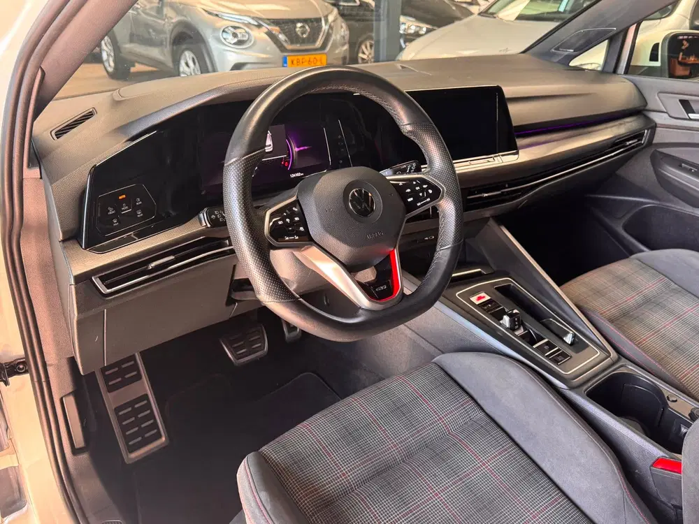 Volkswagen Golf 2.0 TSI GTI Automaat Pano uit 2021, foto 10