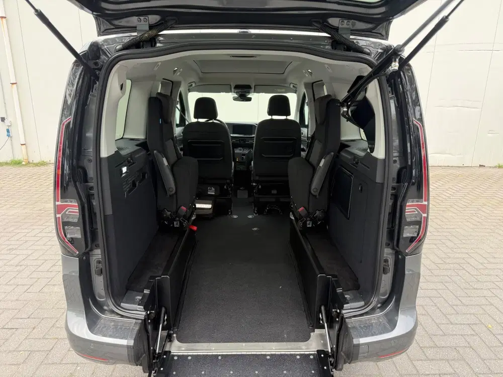 Volkswagen Caddy L2 Rolstoelauto Automaat Rolstoel voor uit 2022, foto 7