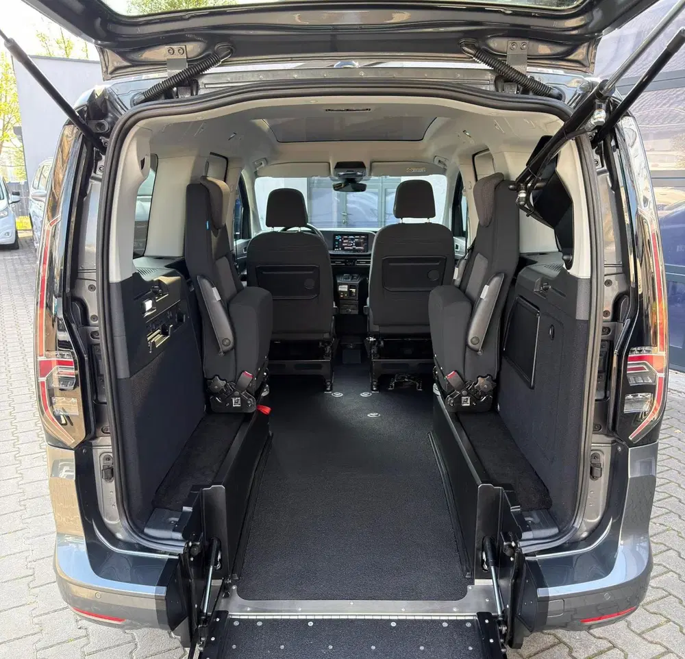 Volkswagen Caddy L2 Rolstoelauto Automaat Rolstoel voor uit 2022, foto 9