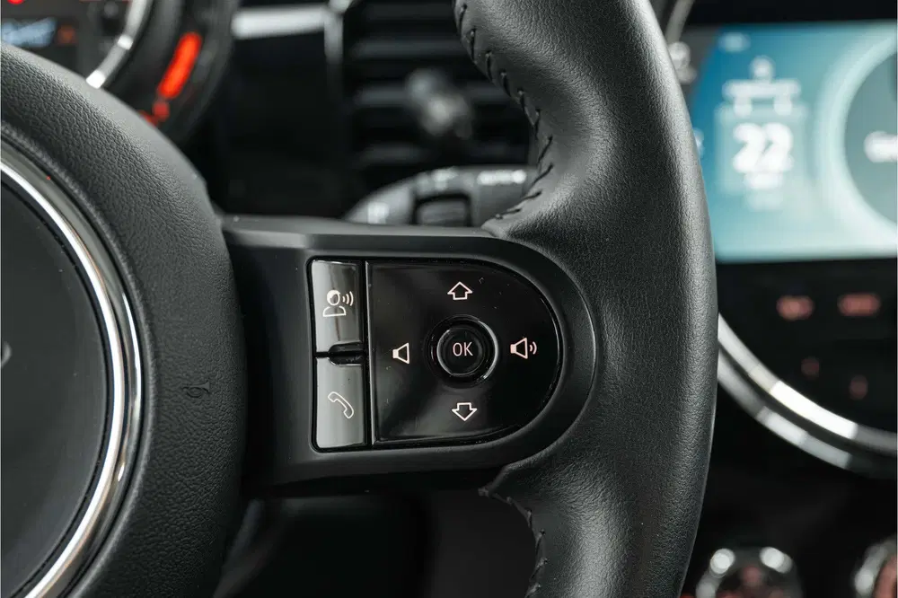 Mini Hatchback One Classic uit 2021, foto 13