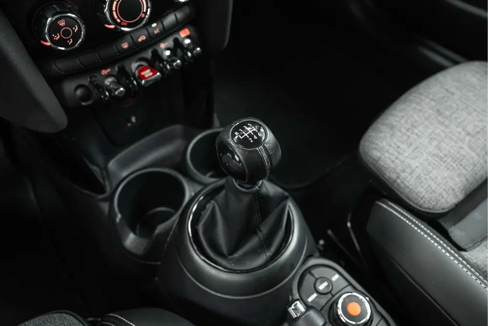 Mini Hatchback One Classic uit 2021, foto 14