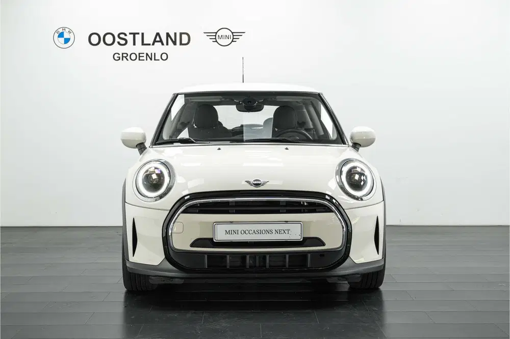 Mini Hatchback One Classic uit 2021, foto 8