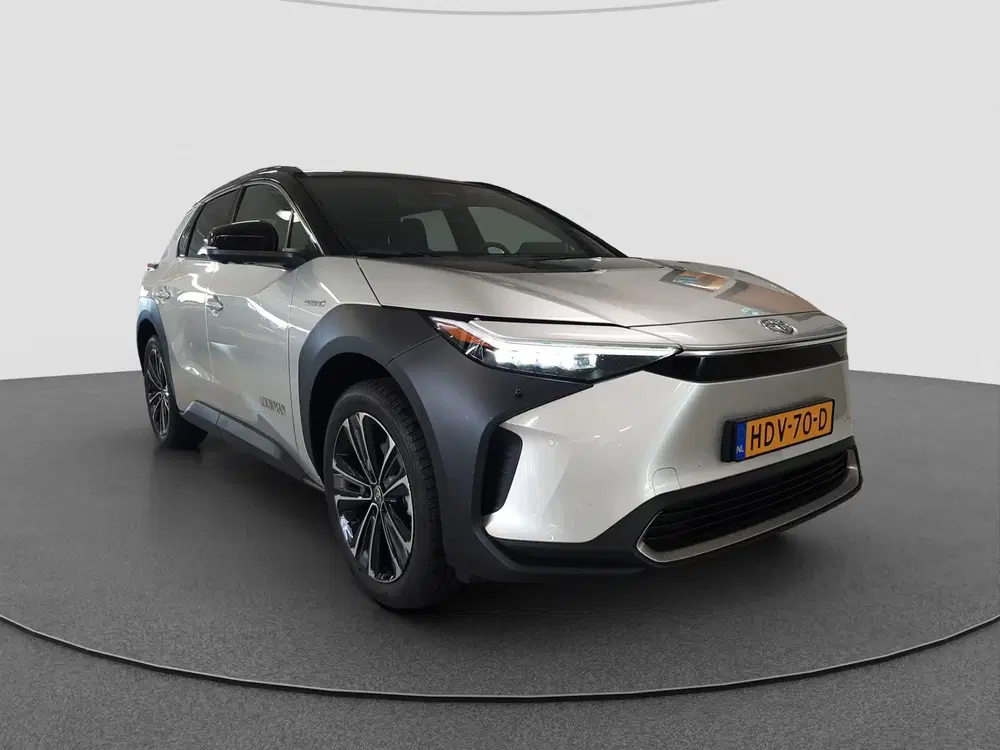 Toyota bZ4X Premium 4WD 71 kWh Panoramadak uit 2025, foto 14