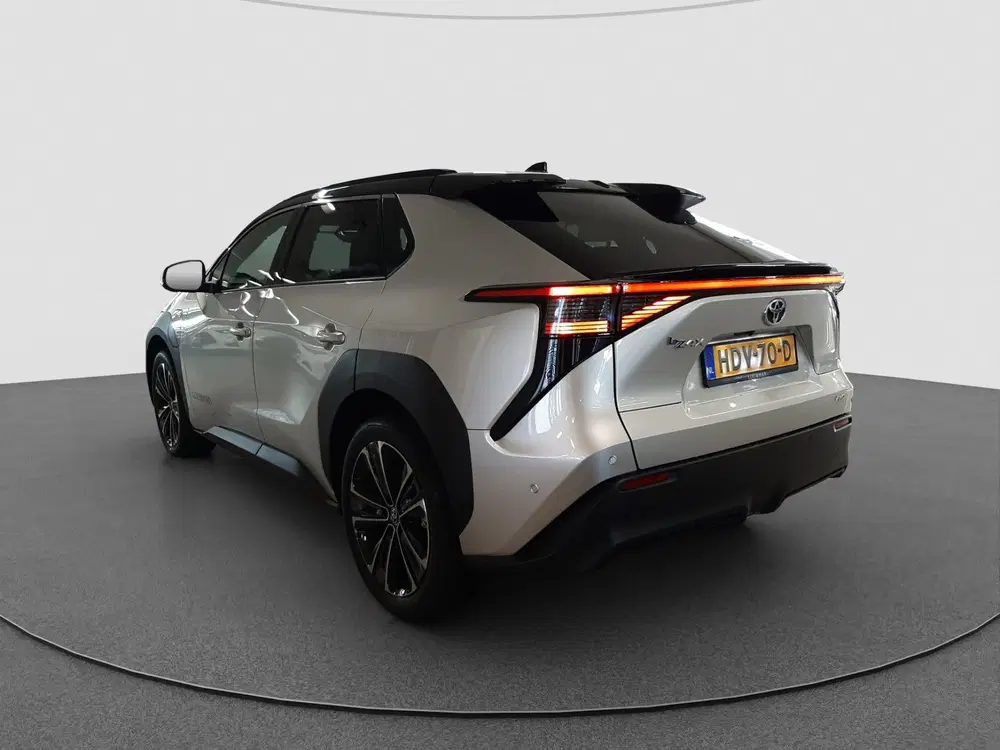 Toyota bZ4X Premium 4WD 71 kWh Panoramadak uit 2025, foto 15