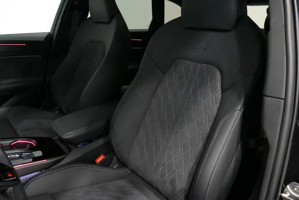 Audi A6 2.0 e-hybrid S edition uit 2026, foto 7