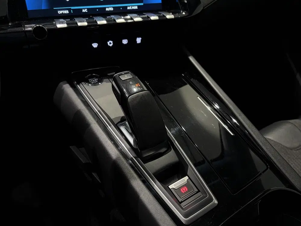 Peugeot 508 1.6 HYbrid Allure uit 2022, foto 15