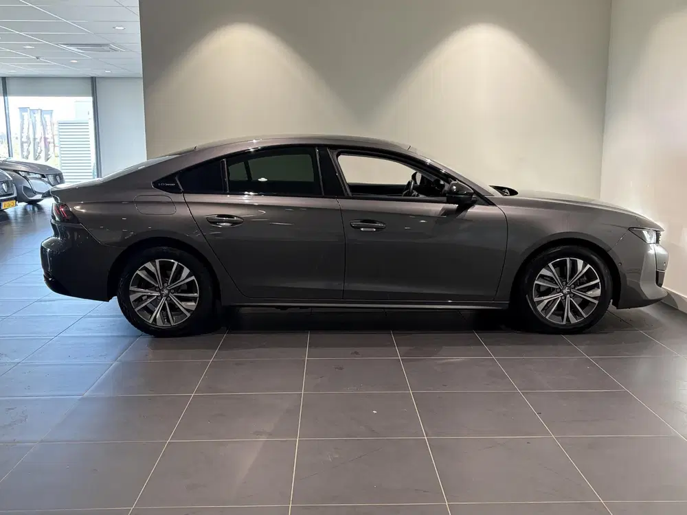 Peugeot 508 1.6 HYbrid Allure uit 2022, foto 6