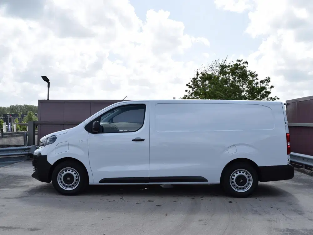 Opel Vivaro L3 75 kWh uit 2026, foto 2