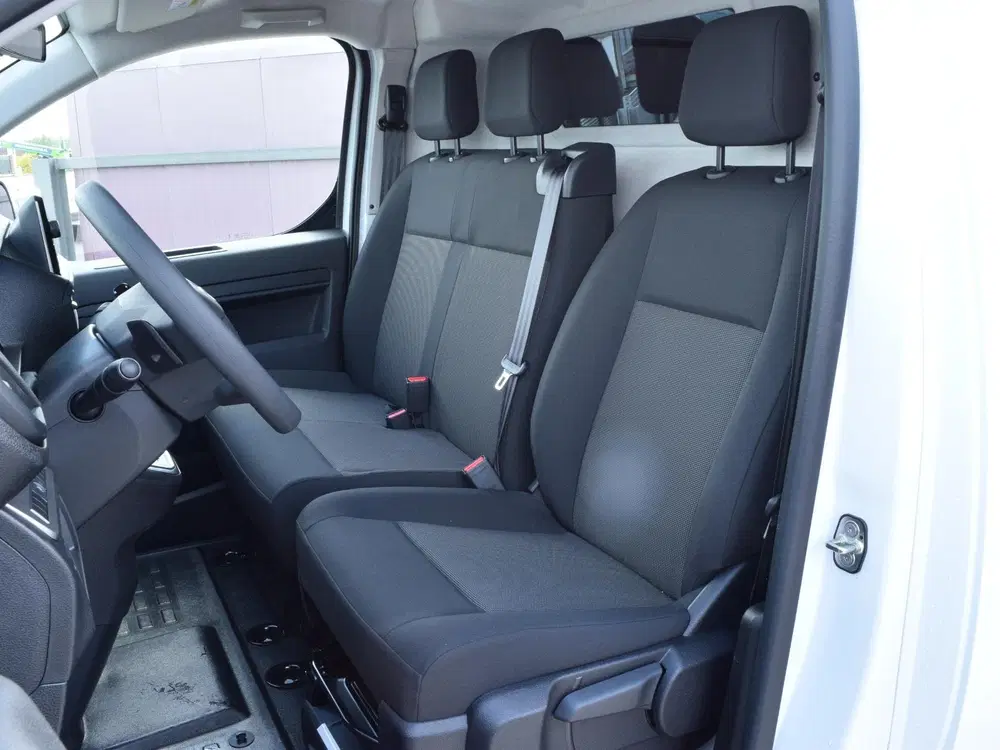 Opel Vivaro L3 75 kWh uit 2026, foto 9