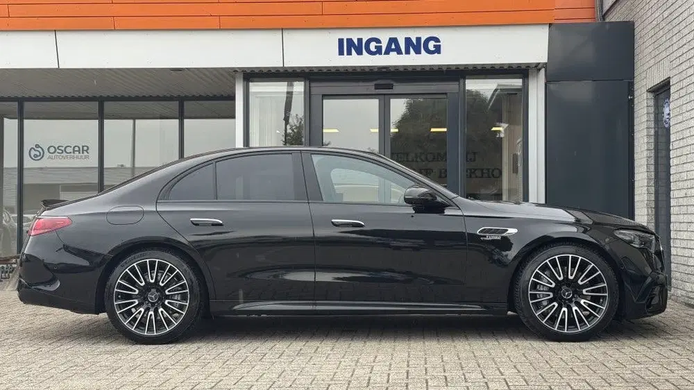 Mercedes-Benz E-Klasse AMG 53 4MATIC+ uit 2025, foto 3