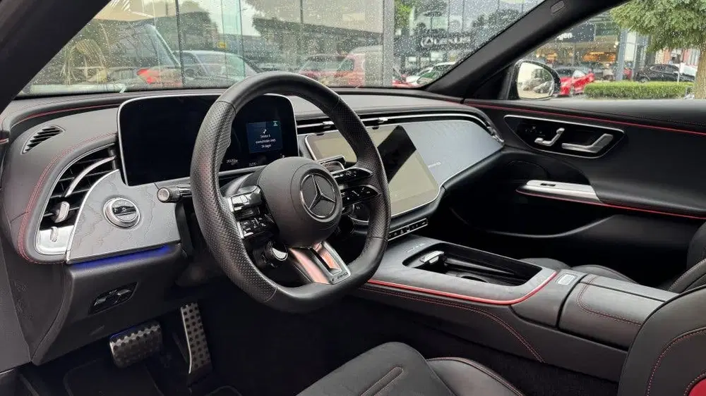 Mercedes-Benz E-Klasse AMG 53 4MATIC+ uit 2025, foto 8