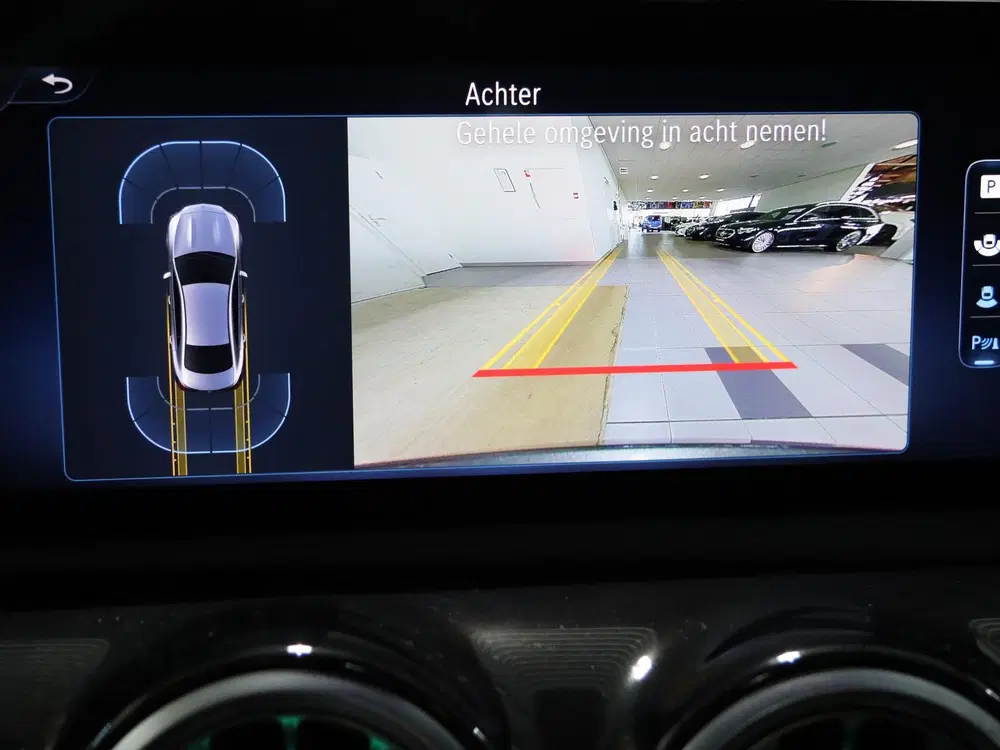 Mercedes-Benz CLA 180 Star Edition AMG Line Plus uit 2024, foto 14