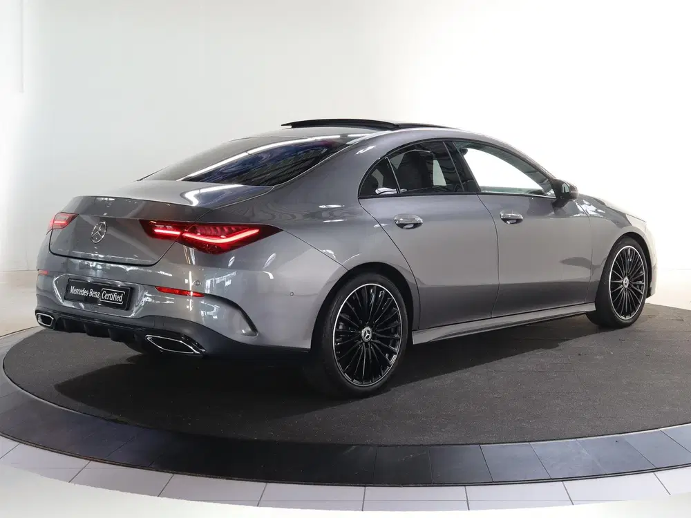 Mercedes-Benz CLA 180 Star Edition AMG Line Plus uit 2024, foto 2