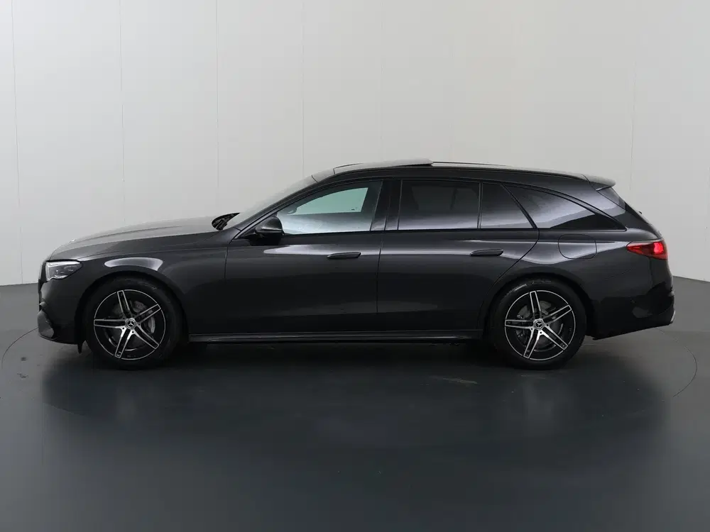 Mercedes-Benz E-Klasse 300 e Business Solution AMG uit 2026, foto 5