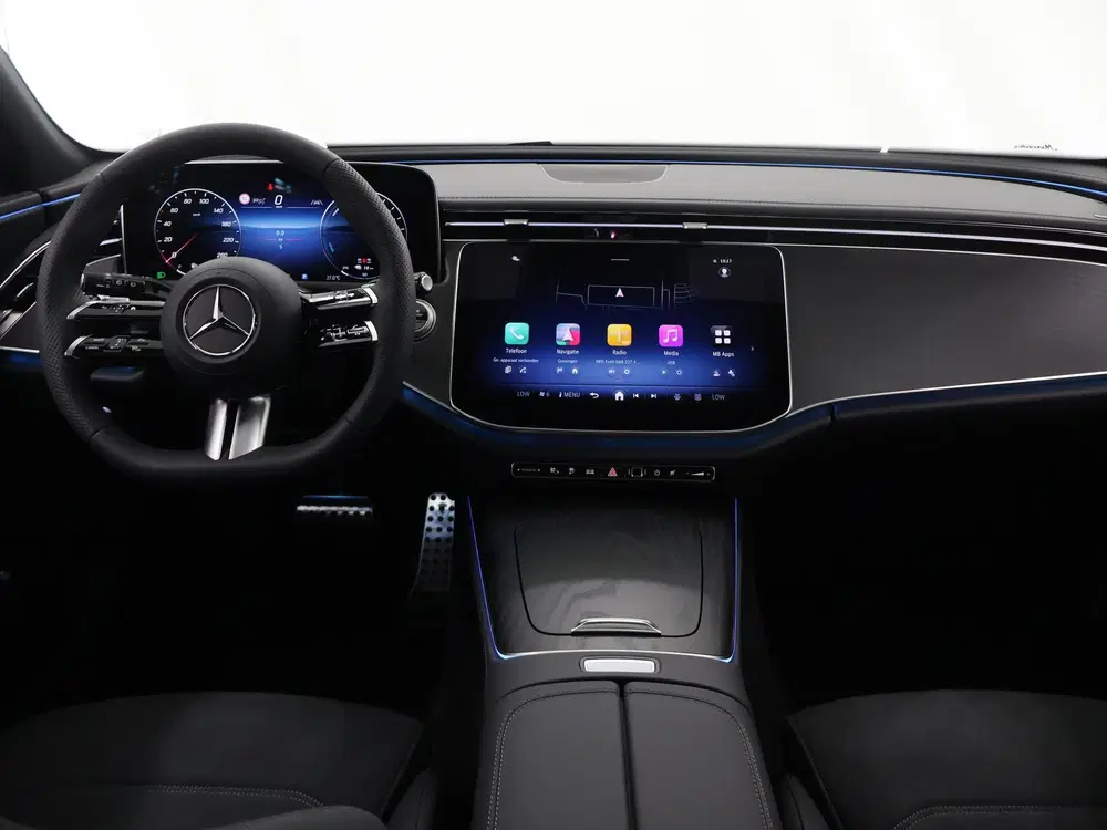 Mercedes-Benz E-Klasse 300 e Business Solution AMG uit 2026, foto 8