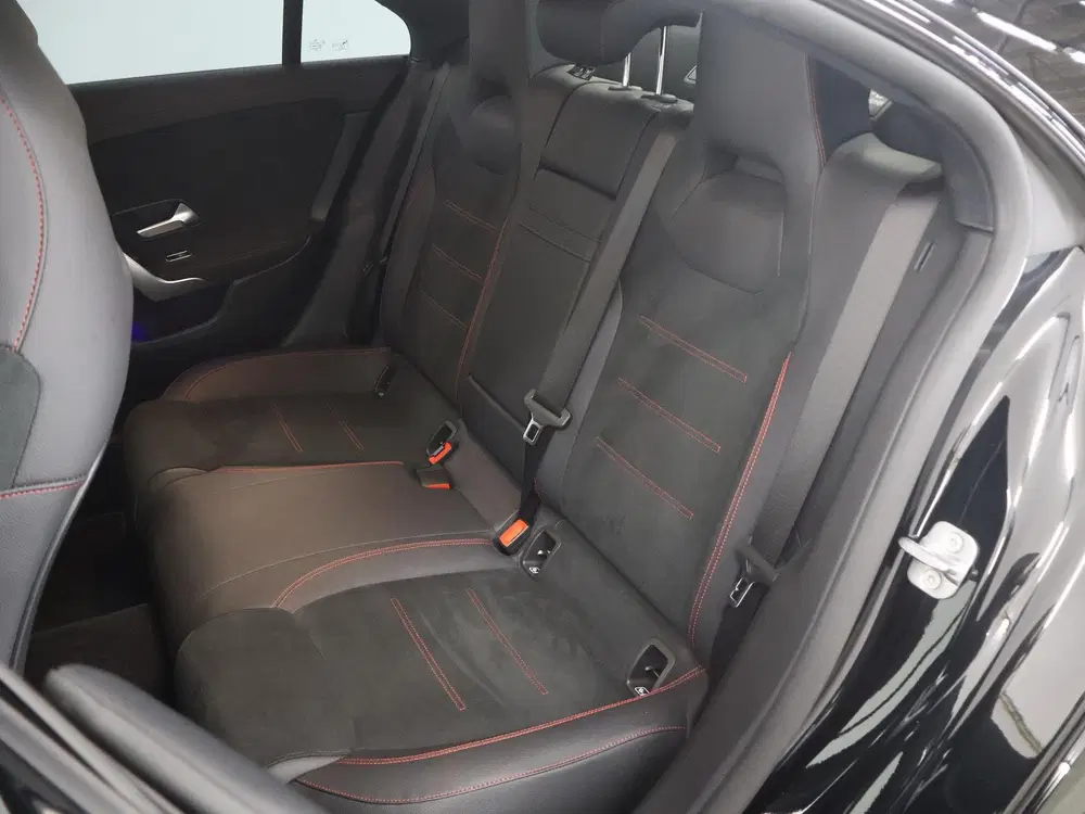 Mercedes-Benz CLA 250 e AMG Night Premium Plus uit 2023, foto 11