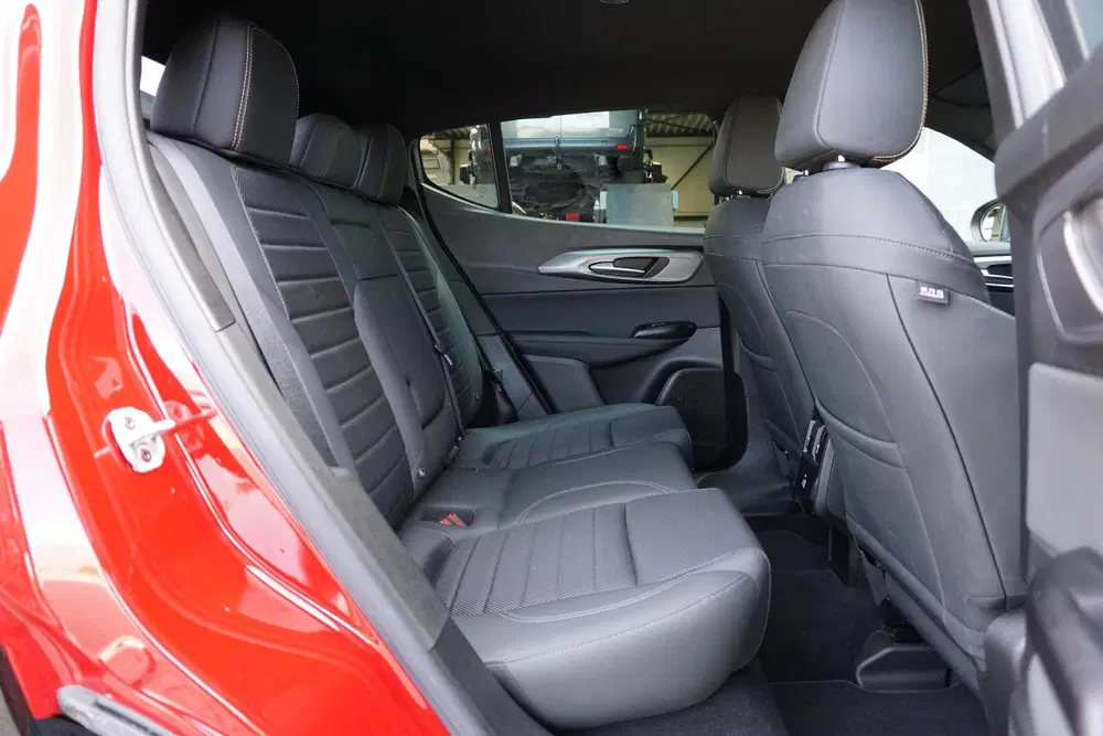 Alfa Romeo Tonale 1.3T PHEV Edizione Speciale 280PK + 360 CA uit 2023, foto 8