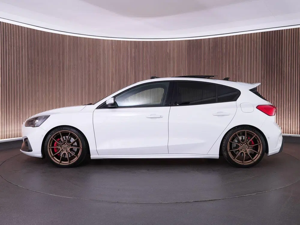 Ford Focus 2.3 280pk uit 2020, foto 11