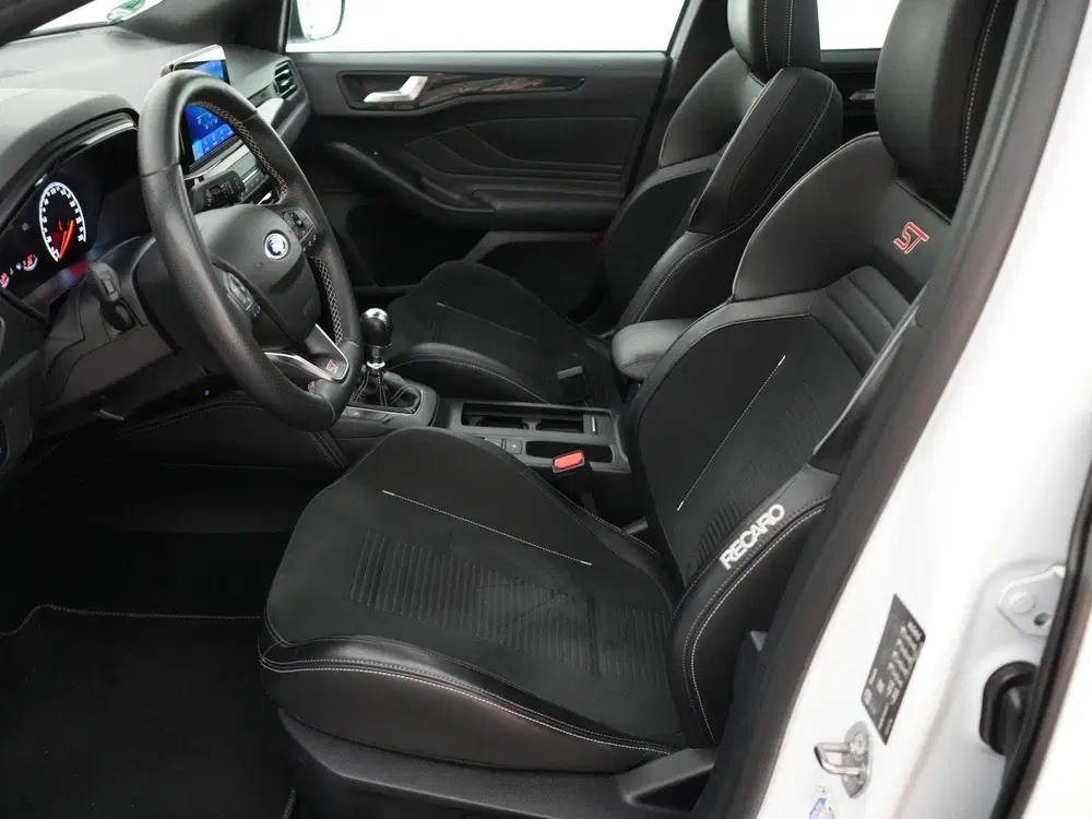 Ford Focus 2.3 280pk uit 2020, foto 4