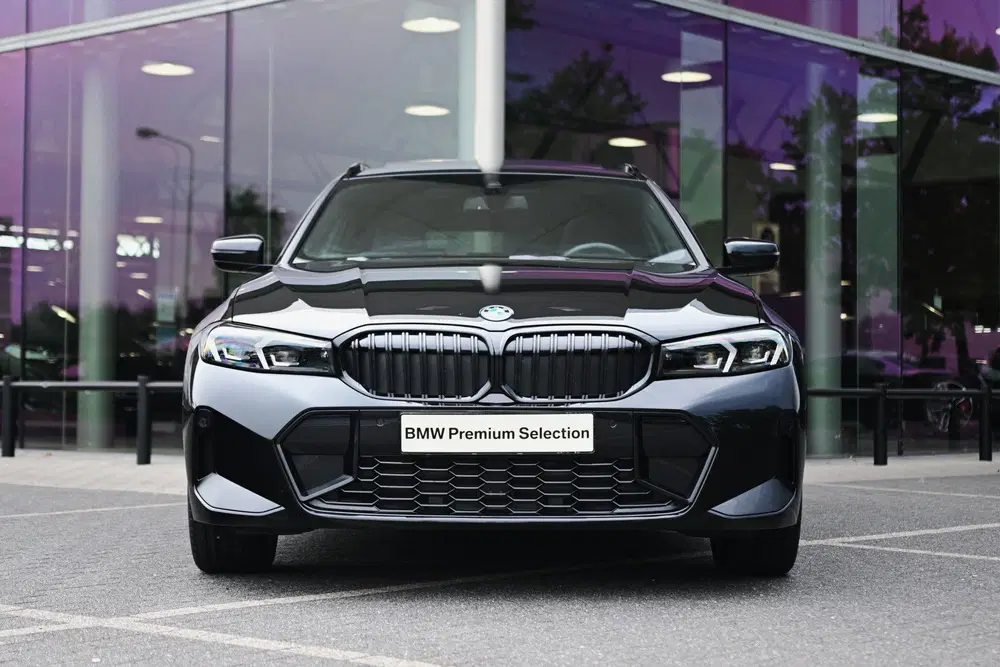 BMW 3-serie 330e xDrive M Sport Automaat uit 2025, foto 7