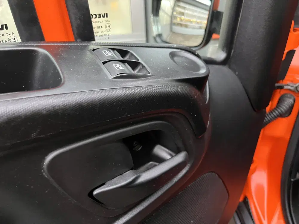 Iveco Daily 35S12V 2.3 Laadklep 500kg Afneembare Trekh uit 2019, foto 10