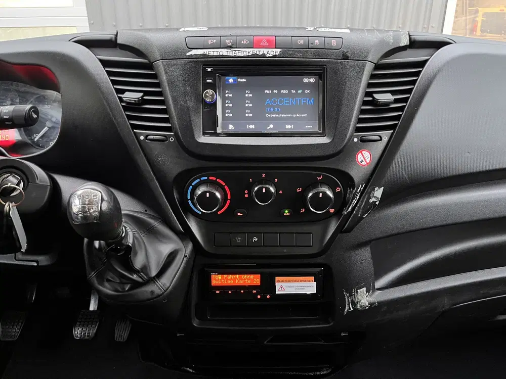 Iveco Daily 35S12V 2.3 Laadklep 500kg Afneembare Trekh uit 2019, foto 14