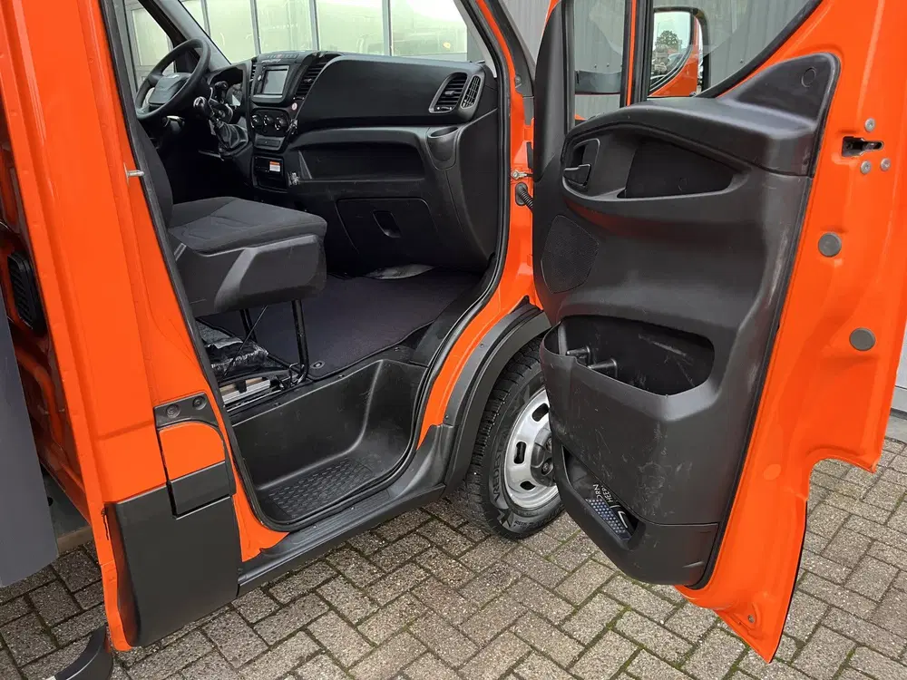 Iveco Daily 35S12V 2.3 Laadklep 500kg Afneembare Trekh uit 2019, foto 9