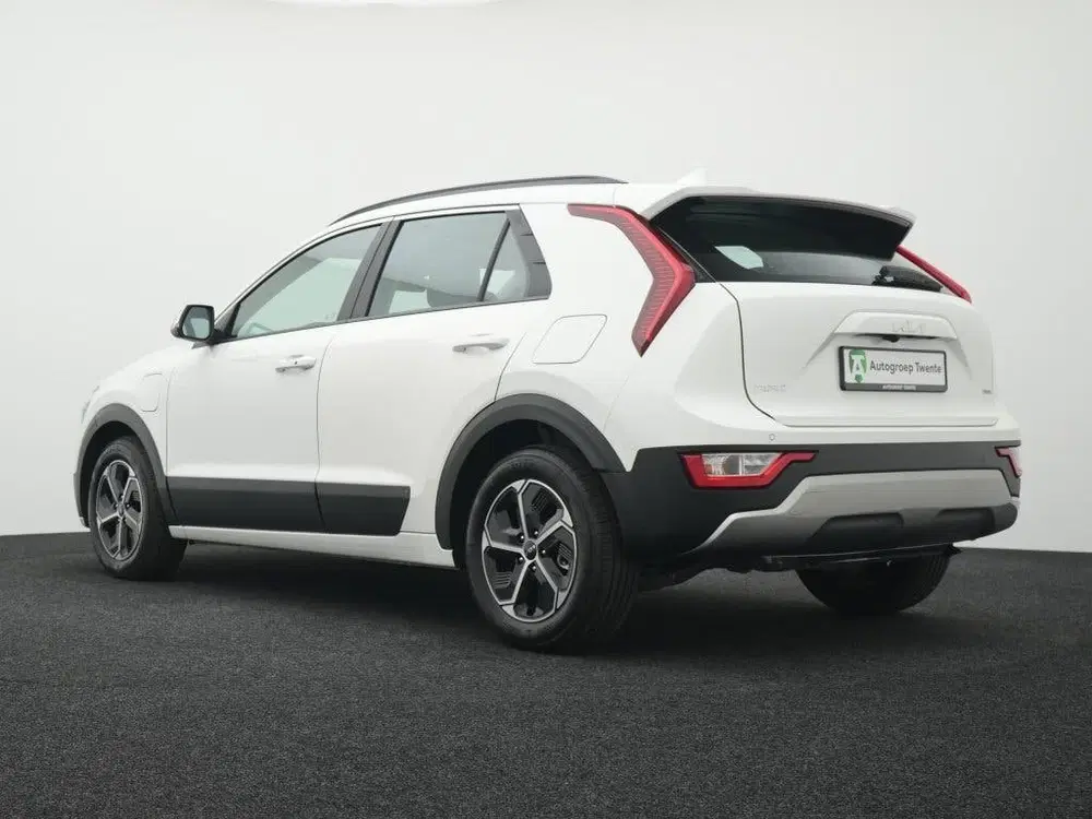 Kia Niro 1.6 GDi PHEV DynamicLine uit 2025, foto 9