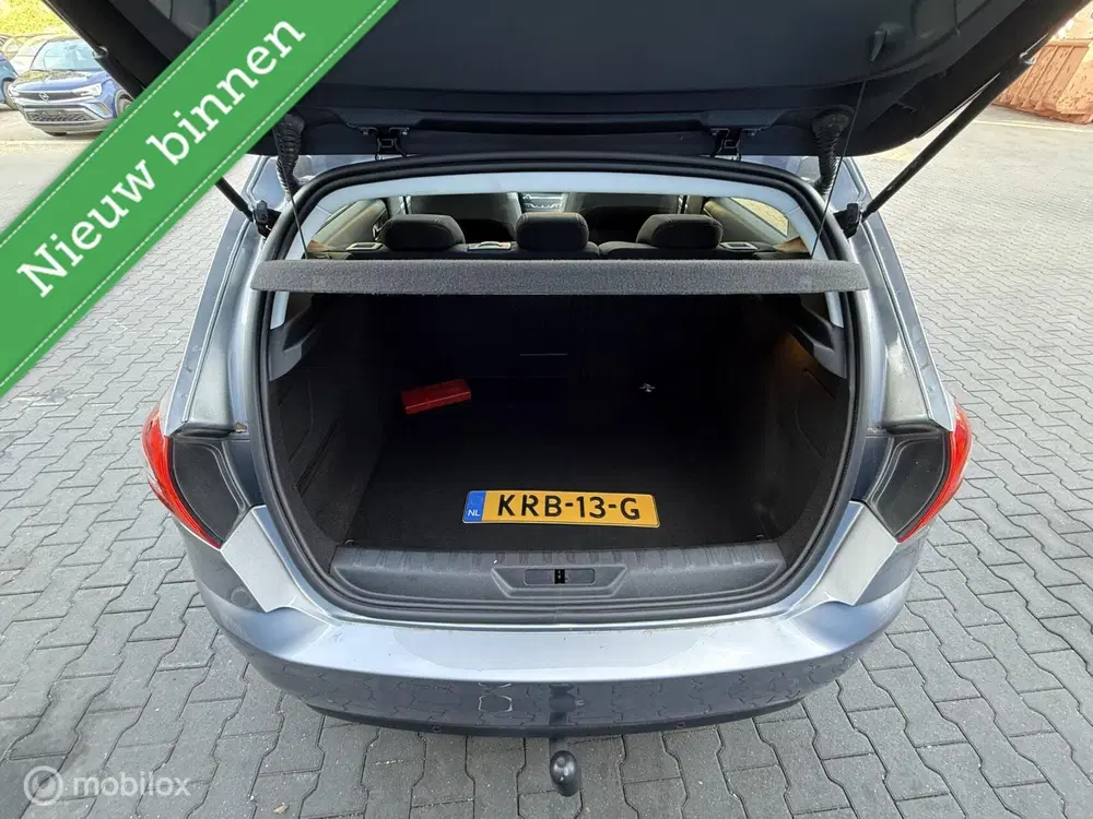 Peugeot 308 1.2 Allure PureTech uit 2019, foto 7
