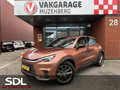 Lexus LBX 1.5 Elegant 2WD uit 2025