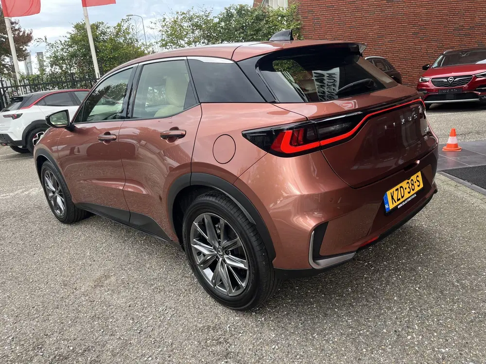 Lexus LBX 1.5 Elegant 2WD uit 2025, foto 4