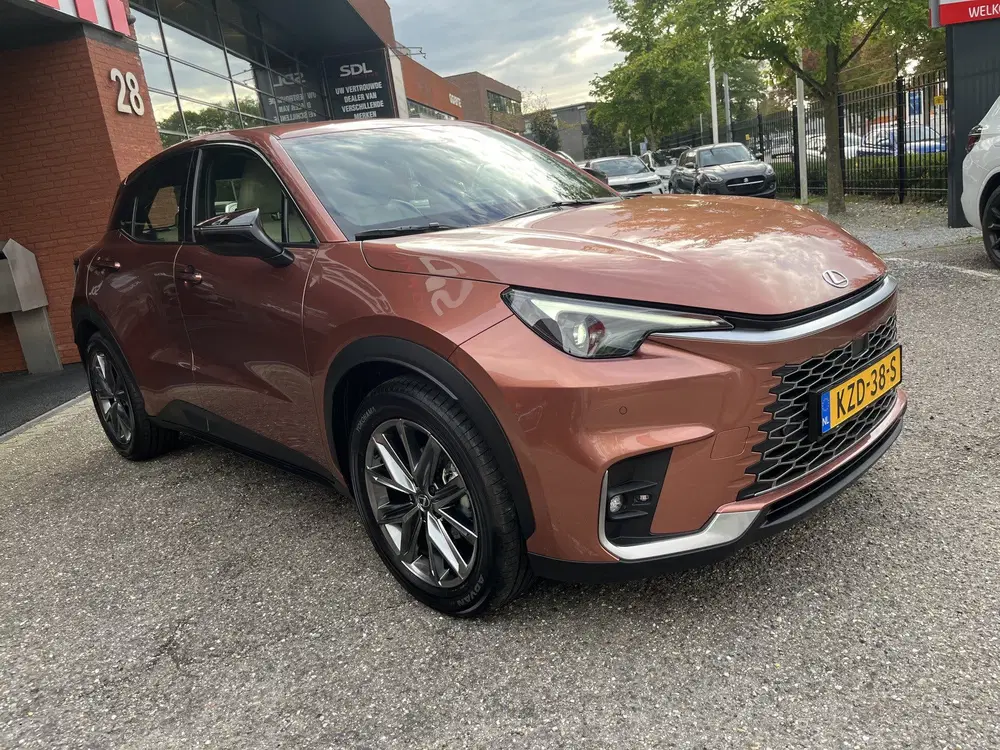Lexus LBX 1.5 Elegant 2WD uit 2025, foto 9