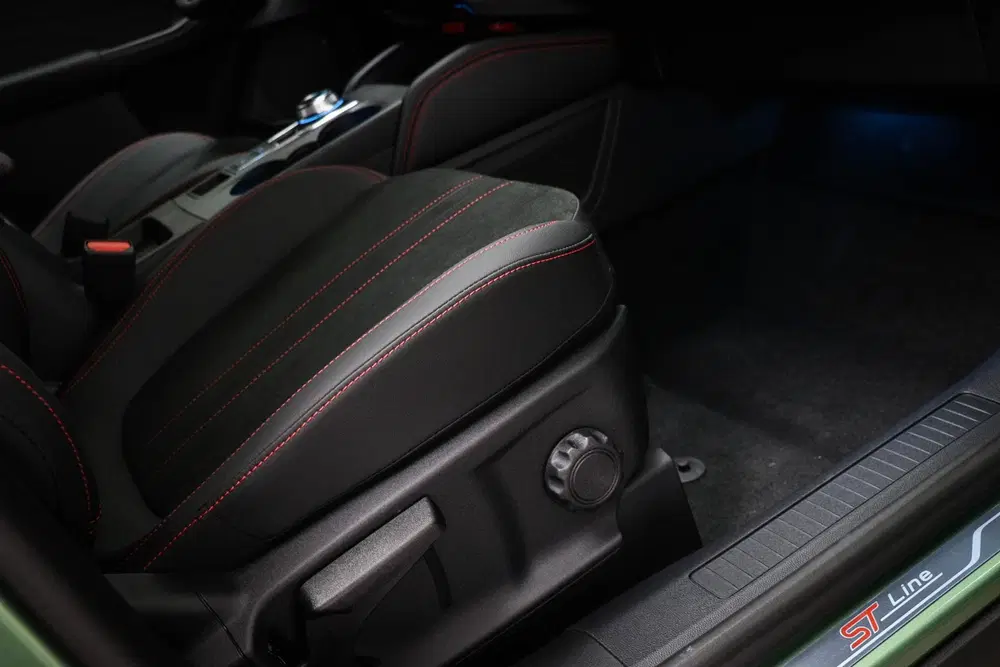 Ford Kuga 2.5 PHEV ST-Line X uit 2026, foto 12