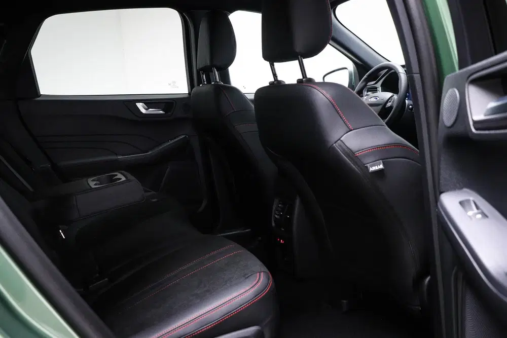 Ford Kuga 2.5 PHEV ST-Line X uit 2026, foto 13