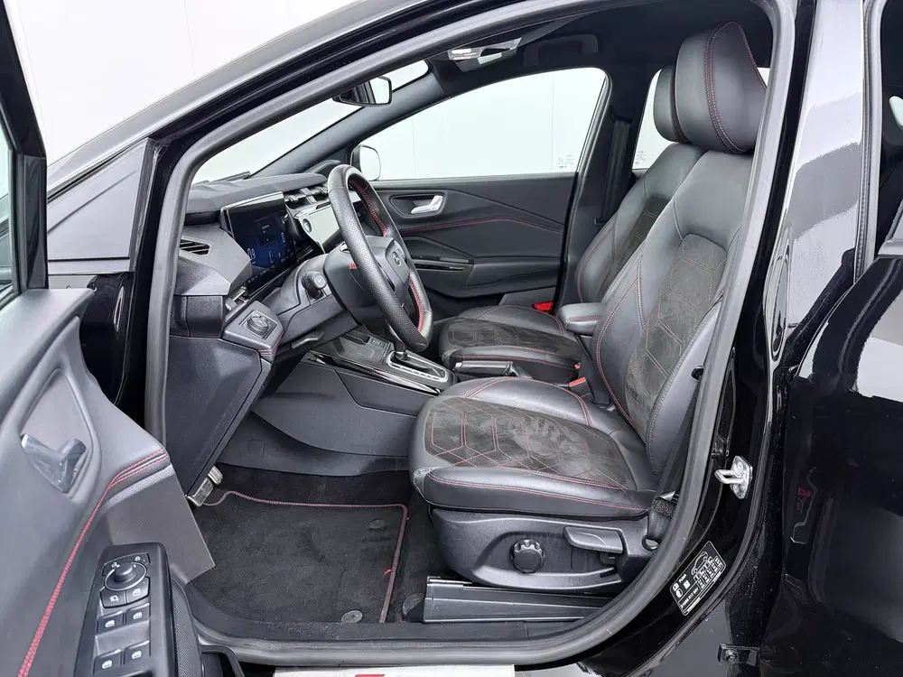 Ford Puma EcoBoost Hybrid 125 pk ST-Line X uit 2025, foto 13