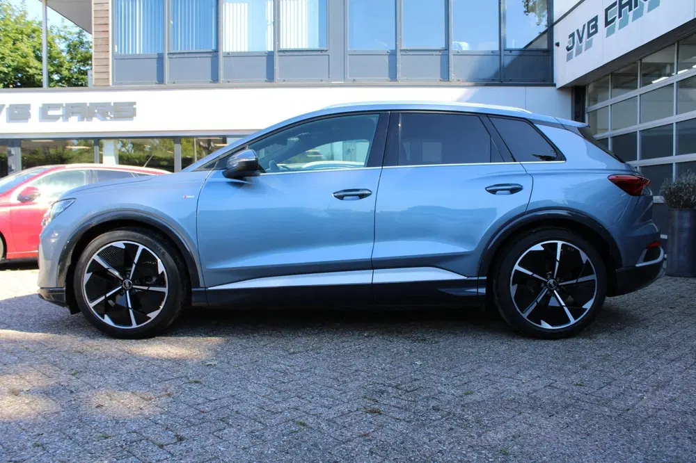 Audi Q4 e-tron 45 quattro S edition 82 kWh uit 2022, foto 4