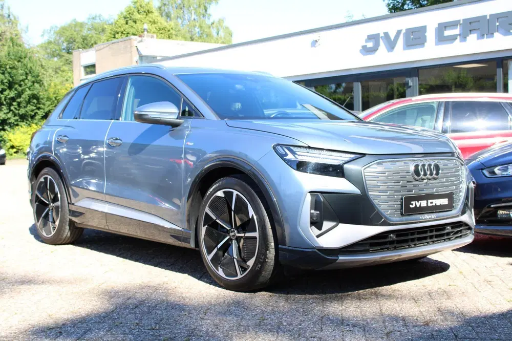 Audi Q4 e-tron 45 quattro S edition 82 kWh uit 2022, foto 5