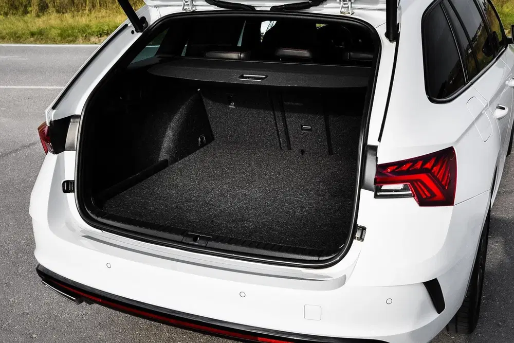 Skoda Octavia Combi RS iV 245PK Pano Matrix HUD uit 2021, foto 14