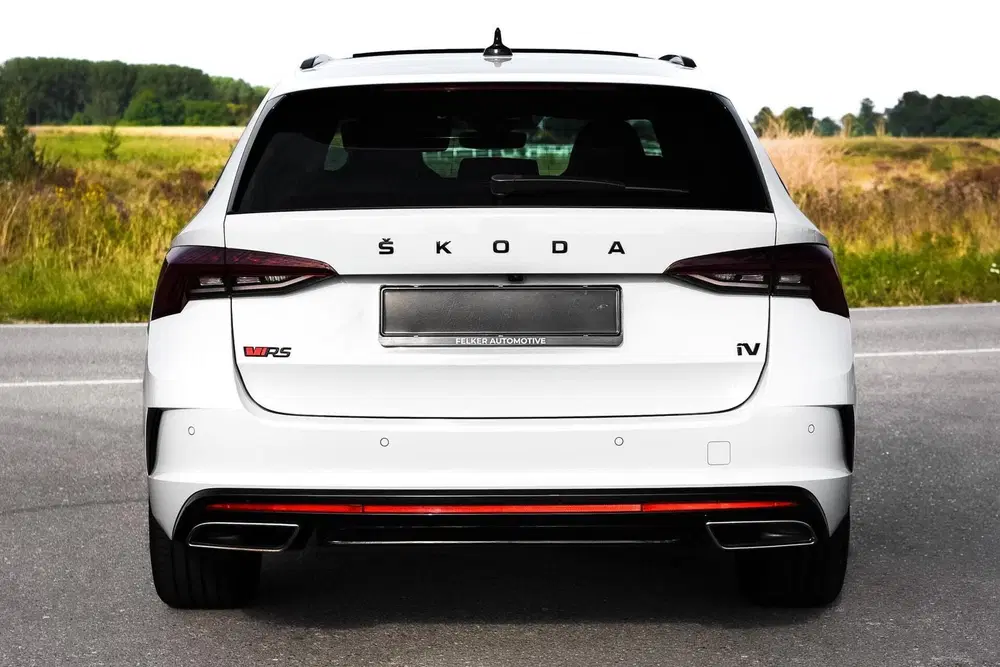 Skoda Octavia Combi RS iV 245PK Pano Matrix HUD uit 2021, foto 5