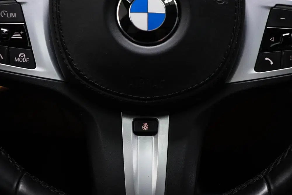 BMW 5-serie 540i xDrive M-Sport uit 2020, foto 7