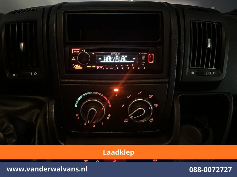 Citroën Jumper 2.2 BlueHDi 141pk Bakwagen 436cm Lang Laad uit 2021, foto 14