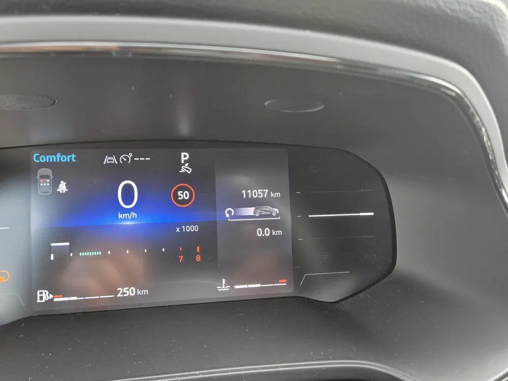 Renault Captur 1.3 mild hybrid 160 EDC AUTOMAAT techno Ca uit 2025, foto 11